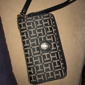 Tommy Hilfiger wallet